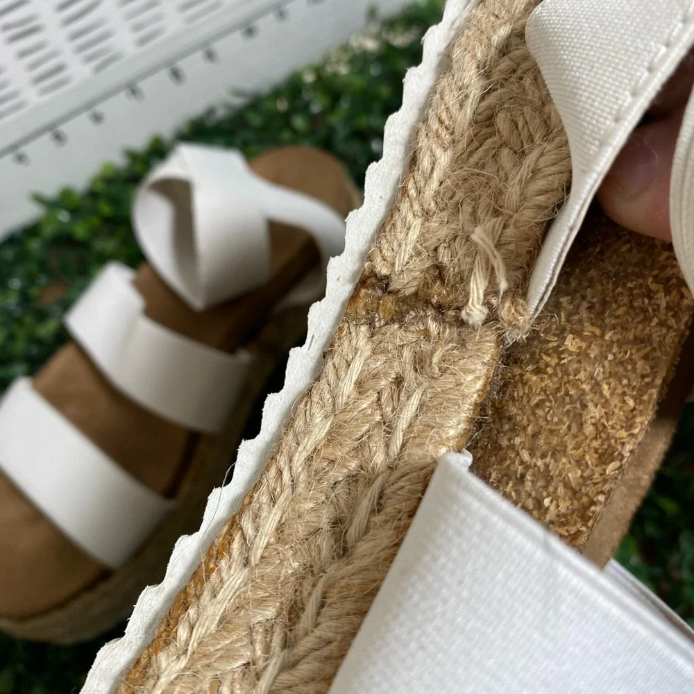 N/A lightweight espadrille